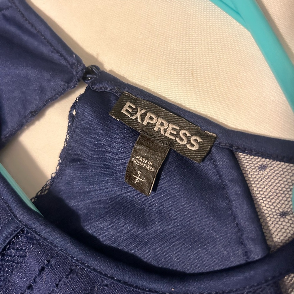 Express Navy Blouse - Picture 3 of 3